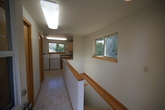 221 Spring View Pl in Sequim, WA - Building Photo - Building Photo