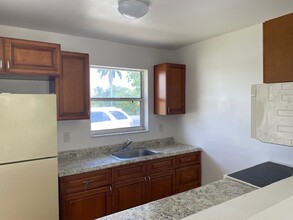 2746 Johnson St in Hollywood, FL - Building Photo - Building Photo