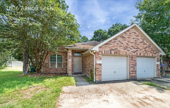 property at 1806 Arbor Glen