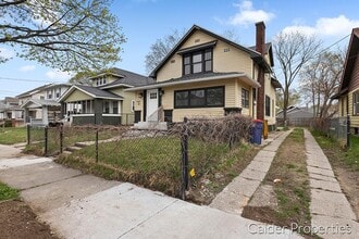 1948 Collins Ave SE in Grand Rapids, MI - Building Photo - Building Photo