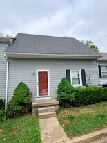 1150 Horsemans Ln in Lexington, KY - Building Photo