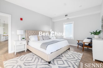 44 Medford St-Unit -201B in Somerville, MA - Building Photo - Building Photo