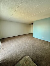 1940 Dudley Street in Lincoln, NE - Building Photo - Building Photo