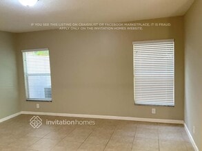 541 Alejandro Ln in Greenacres, FL - Foto de edificio - Building Photo