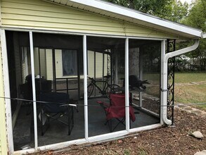 1514 E Maxwell Ln in Bloomington, IN - Building Photo - Building Photo