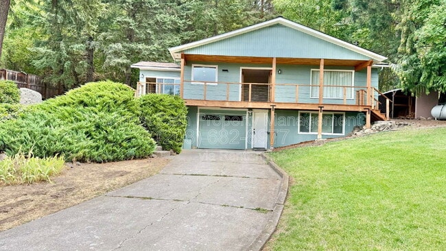 property at 5833 E Yellowstone Trail