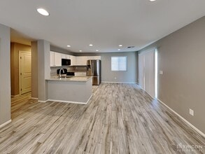 3625 Zug Bug St in North Las Vegas, NV - Building Photo - Building Photo