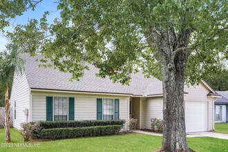 3854 English Colony Dr S in Jacksonville, FL - Building Photo - Building Photo
