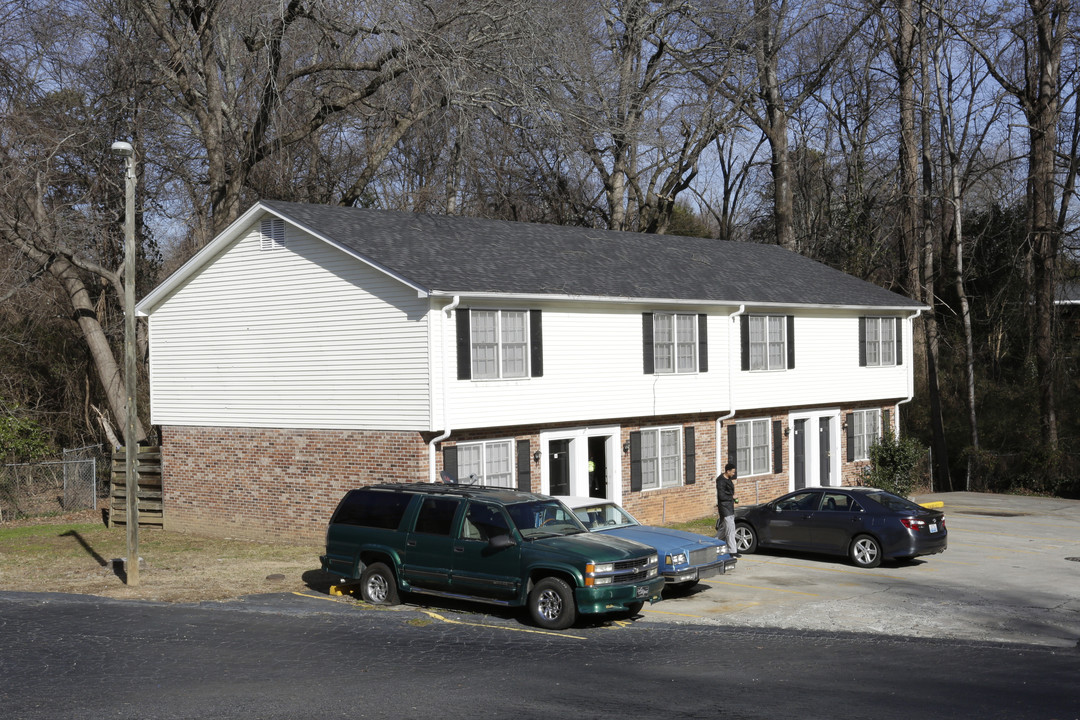 Cliffwood Terrace Townhouse Apartments in Taylors, SC - Building Photo