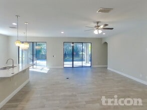 824 129th St NE in Bradenton, FL - Building Photo - Building Photo