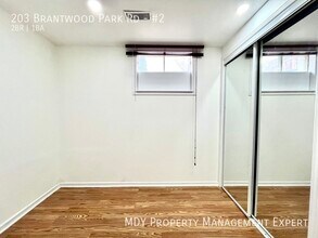 203 Brantwood Park Rd in Brantford, ON - Building Photo - Building Photo