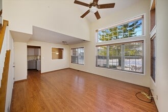 118 Cambrian Ct in Roselle, IL - Building Photo - Building Photo