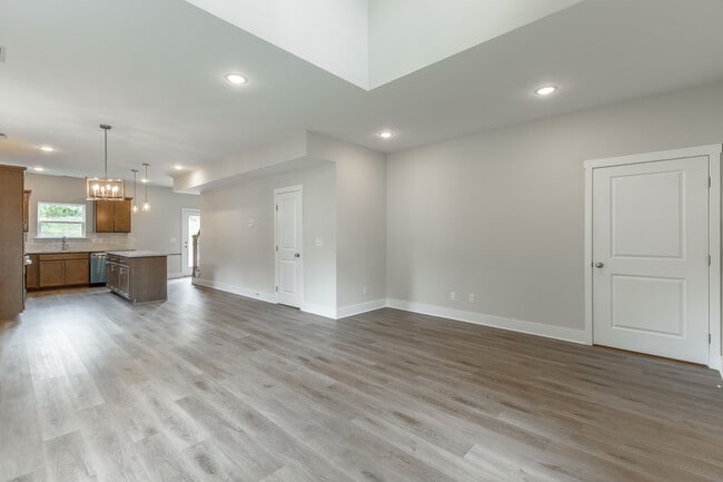 4688 Heiskell Dr in Chattanooga, TN - Building Photo - Building Photo