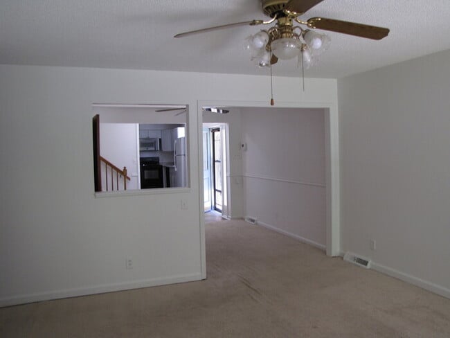 307 W Delafield Ave in Durham, NC - Building Photo - Building Photo