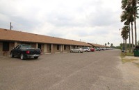 La Mansion Apartments in Edinburg, TX - Building Photo - Primary Photo