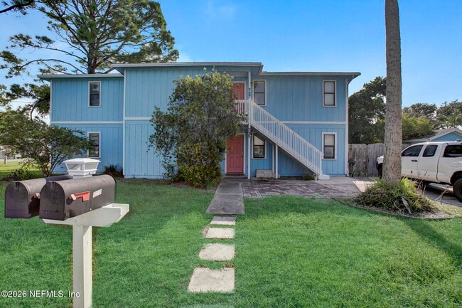 property at 725 7th Ave S