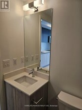 8-3508 Widmer St in Toronto, ON - Building Photo - Building Photo