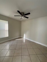 3954 NW 87th Ave, Unit 3954 in Sunrise, FL - Foto de edificio - Building Photo