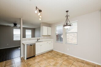 3957 German Pointer Way in Fort Worth, TX - Building Photo - Building Photo