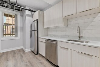1908 W Morse Ave in Chicago, IL - Building Photo - Building Photo
