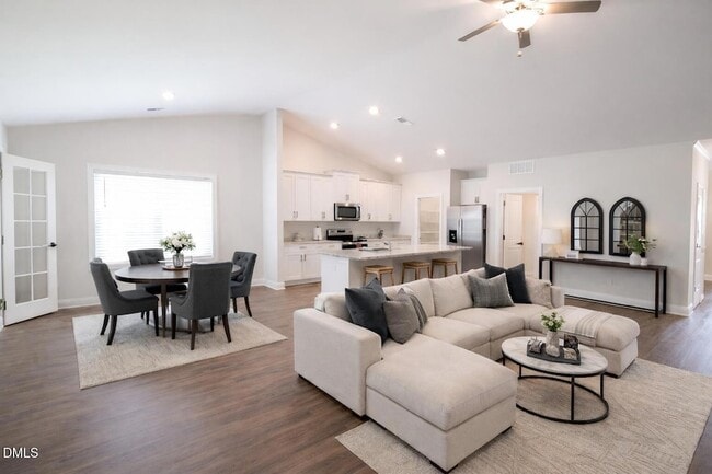 108 Blue Hydrangea Wy in Youngsville, NC - Building Photo - Building Photo