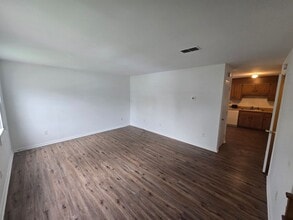 6569 Commons Dr in Prince George, VA - Building Photo - Building Photo