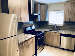 773 Greenwood Ave NE in Atlanta, GA - Building Photo - Building Photo
