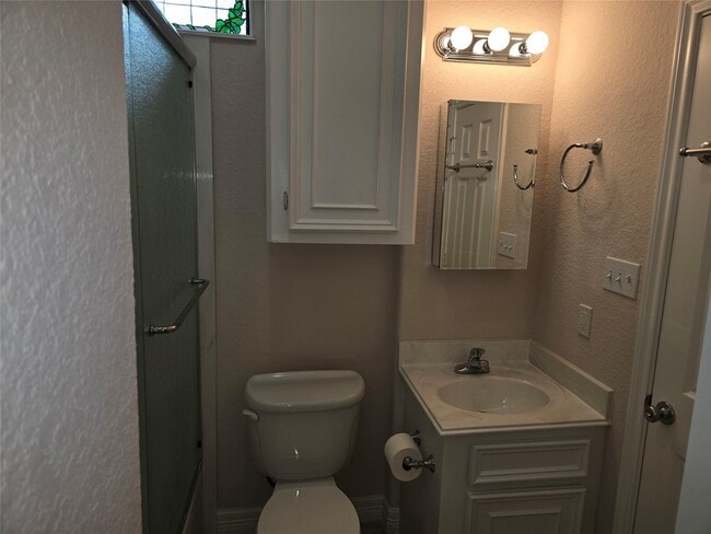 property at 5118 Bayou Dr