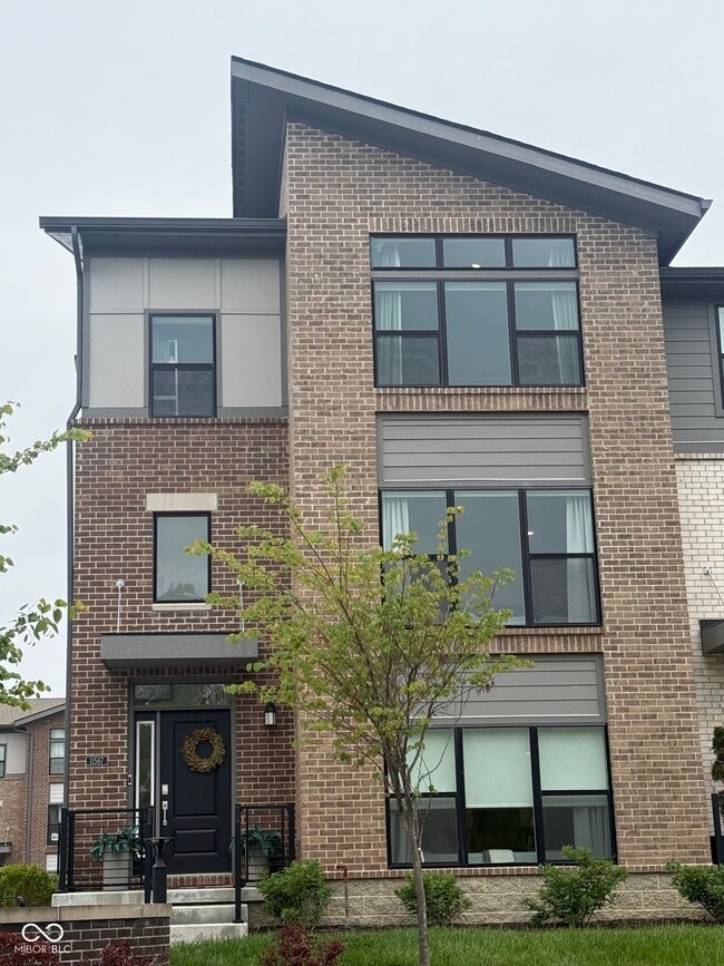 property at 11567 Huffington St