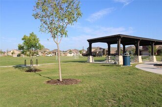 1233 Bosque Ln in Hudson Oaks, TX - Building Photo - Building Photo