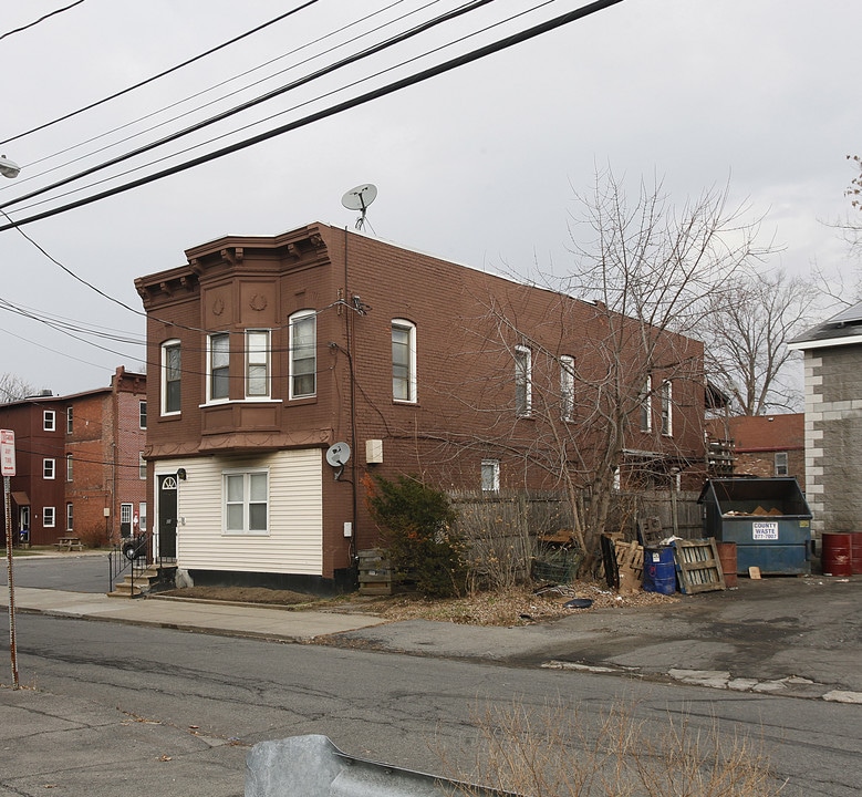 23 Jefferson St in Schenectady, NY - Foto de edificio