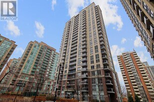 5 Michael Power Pl in Toronto, ON - Building Photo