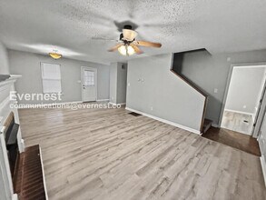 1104 Oak Creek Trail in Birmingham, AL - Building Photo - Building Photo