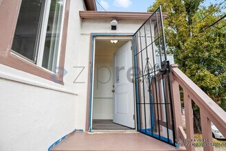 833 36th Ave in Oakland, CA - Building Photo - Building Photo