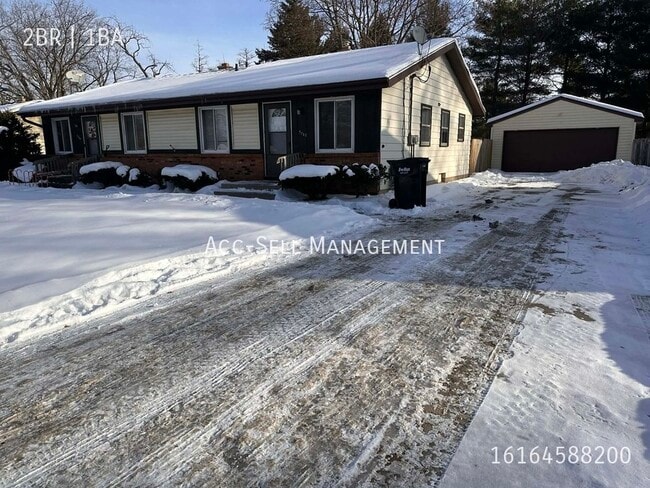 property at 5962 Ridgebrook Ave SE