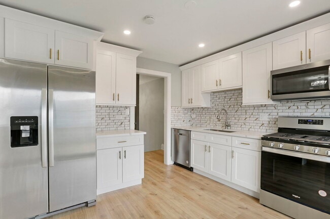4506 Harbor Cir in Hoffman Estates, IL - Building Photo - Building Photo