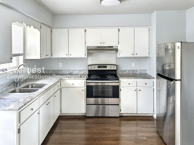 141 Buckingham Cir in Montevallo, AL - Building Photo - Building Photo