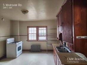 5 Warsaw St in Lackawanna, NY - Building Photo - Building Photo