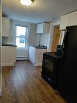 143 Chestnut St in Marlborough, MA - Building Photo