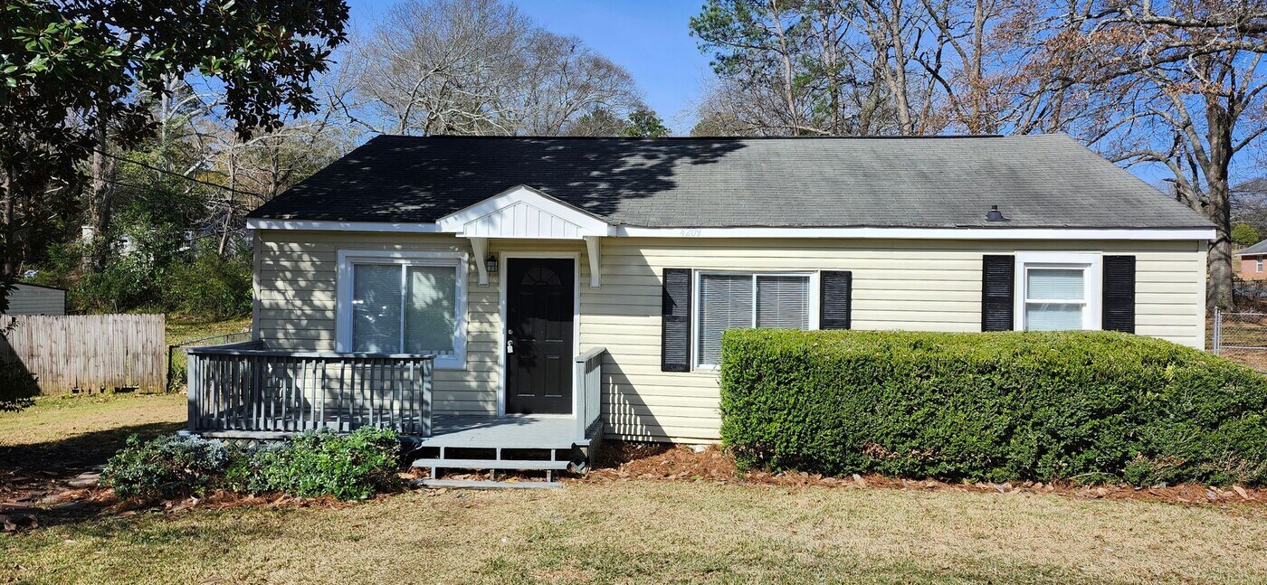 4209 Sherwood Ave in Columbus, GA - Building Photo