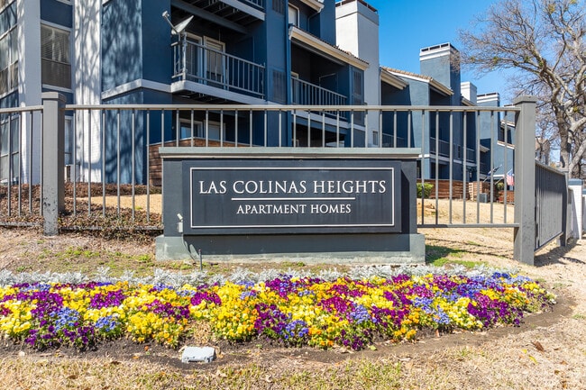 Las Colinas Heights in Irving, TX - Building Photo - Building Photo