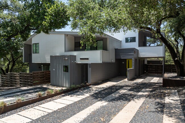 Clawson Condominiums in Austin, TX - Foto de edificio - Building Photo