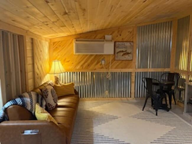 36750 Rd P in Mancos, CO - Building Photo - Building Photo