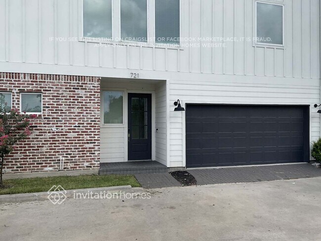property at 721 Wilshire Brook Ln