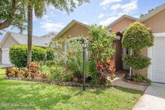 936 Tavernier Cir NE in Palm Bay, FL - Building Photo - Building Photo