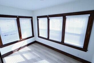 295 Noble Ave in Akron, OH - Building Photo - Building Photo