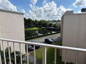 7725 SW 86th St in Miami, FL - Building Photo