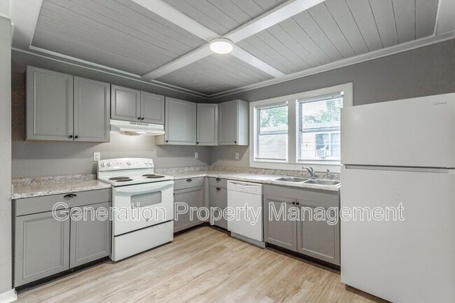 177 Vero Beach Ave in Rossville, GA - Building Photo - Building Photo