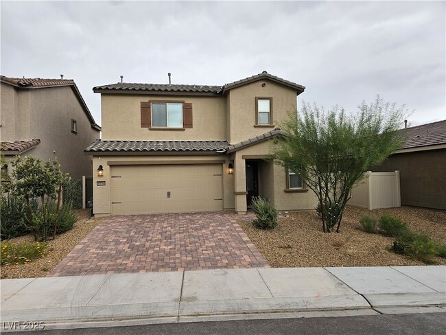 6730 Warthog Ave in Las Vegas, NV - Building Photo - Building Photo