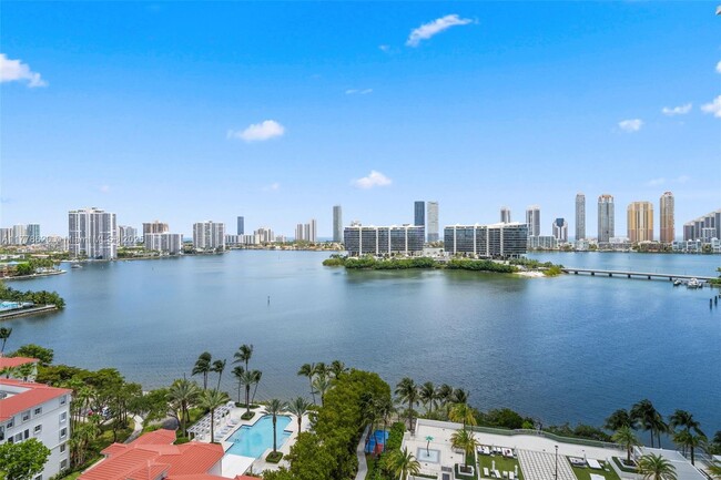 3301 NE 183rd St in Aventura, FL - Building Photo - Building Photo